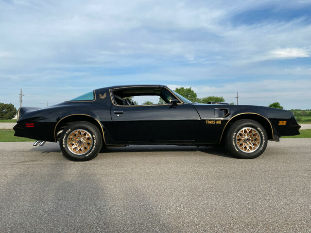 Pontiac Trans Am 1977 image number 30