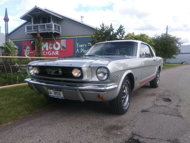 Ford Mustang 1966 image number 4