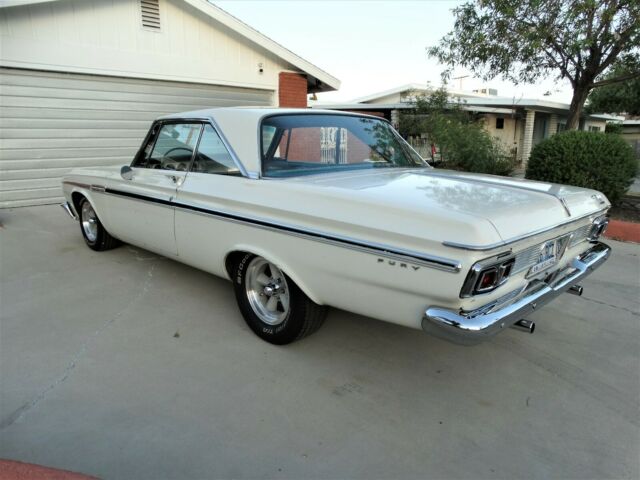 Plymouth Fury 1964 image number 30