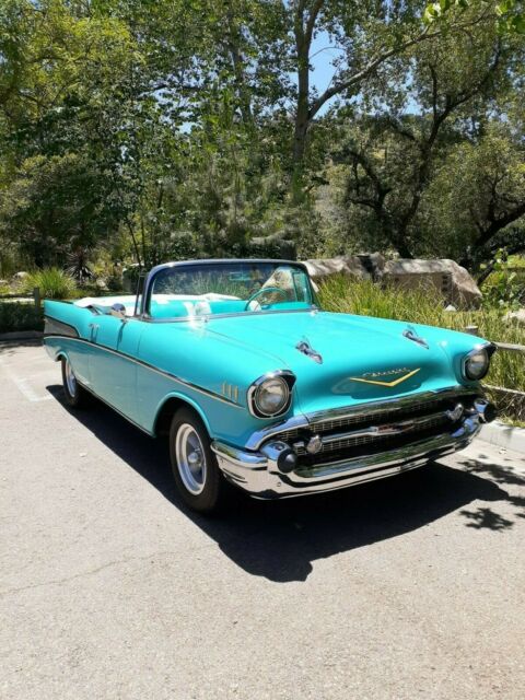 Chevrolet Bel Air/150/210 1957 image number 26