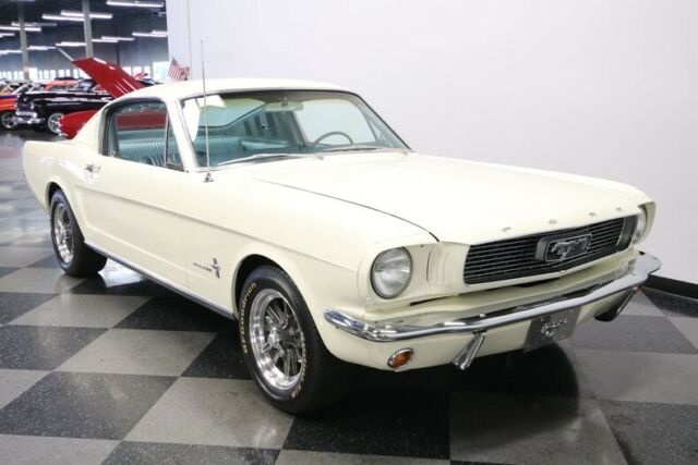 Ford Mustang 1966 image number 17