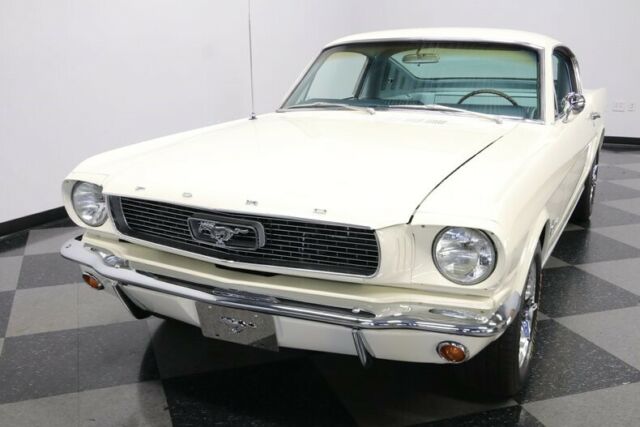 Ford Mustang 1966 image number 20