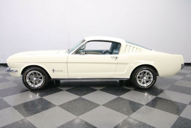 Ford Mustang 1966 image number 31