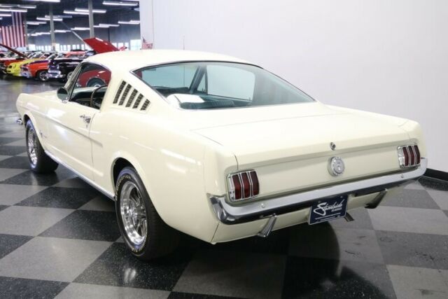 Ford Mustang 1966 image number 9