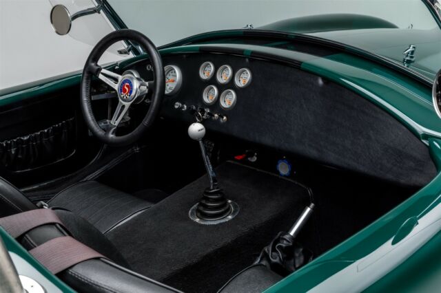 Shelby Cobra 1965 image number 37