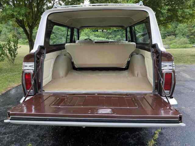 Jeep Cherokee 1976 image number 12