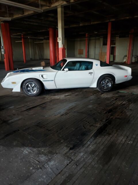 Pontiac Trans Am 1979 image number 0