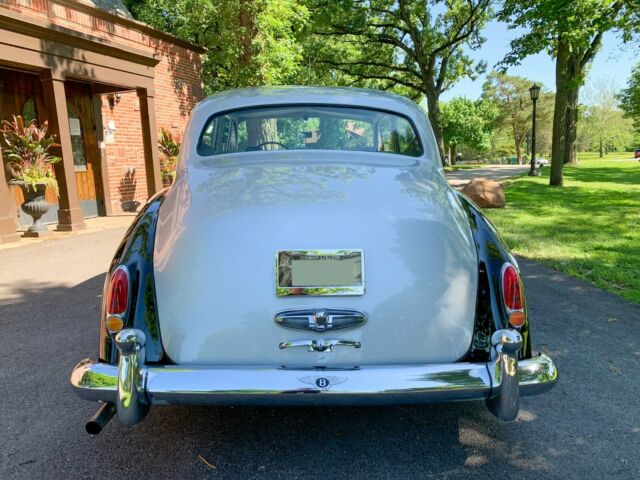 Bentley S1 1956 image number 27