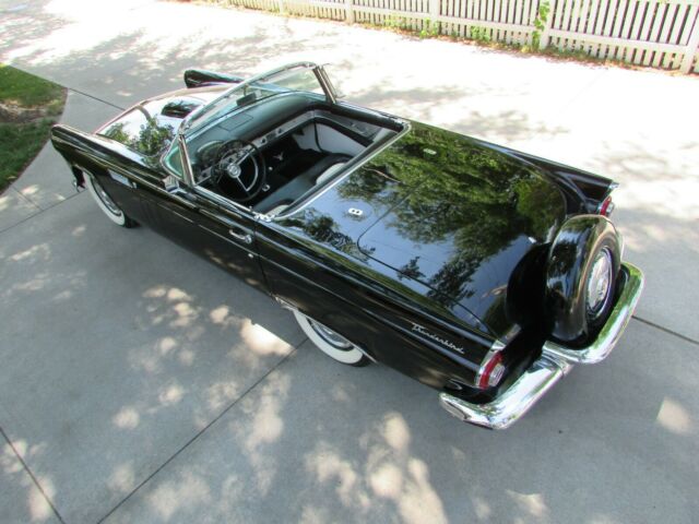 Ford Thunderbird 1956 image number 10