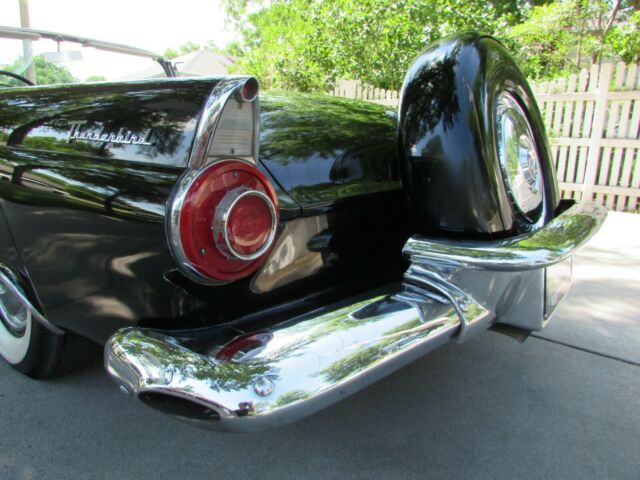 Ford Thunderbird 1956 image number 13