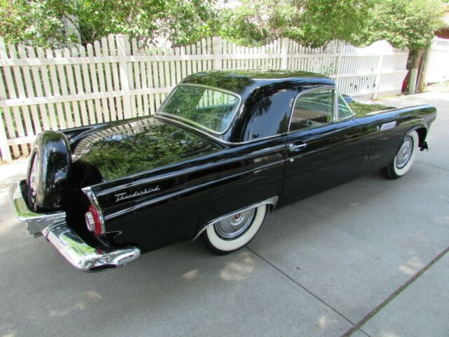 Ford Thunderbird 1956 image number 29