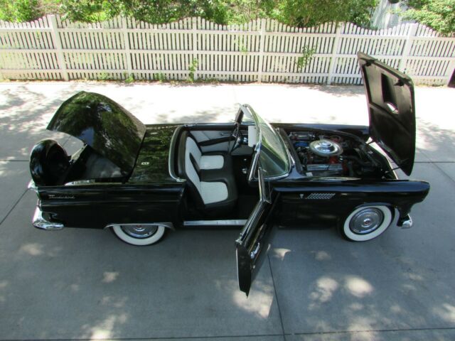 Ford Thunderbird 1956 image number 33