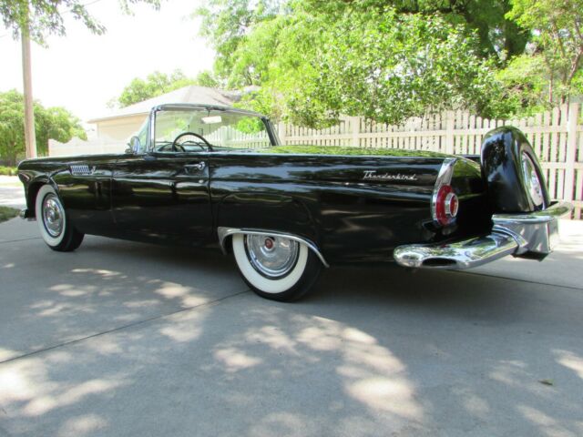 Ford Thunderbird 1956 image number 4