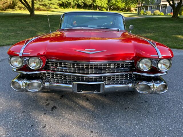 Cadillac DeVille 1959 image number 0