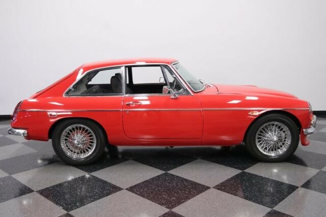 MG MGC 1969 image number 15