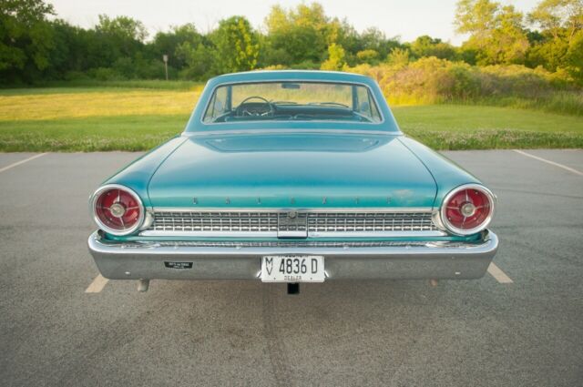 Ford Galaxie 1963 image number 31