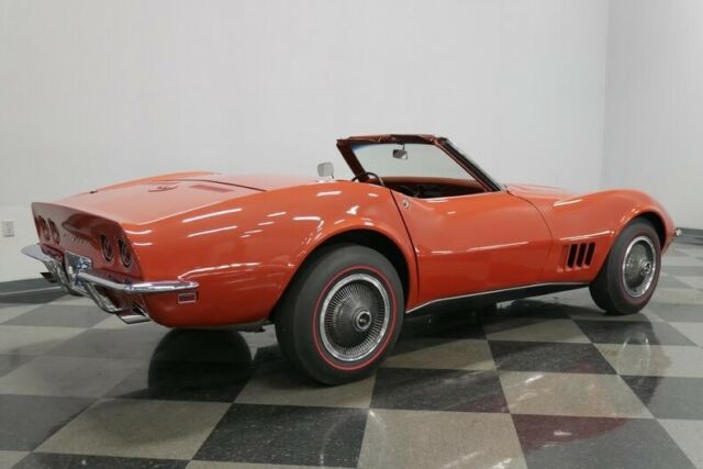 Chevrolet Corvette 1968 image number 13