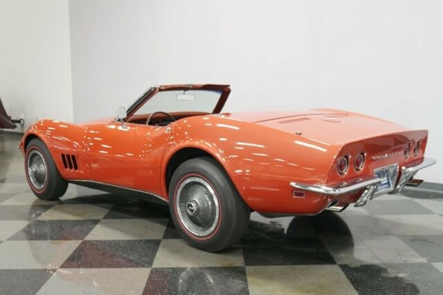 Chevrolet Corvette 1968 image number 8