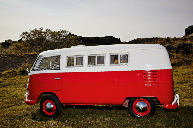 Volkswagen Bus/Vanagon 1965 image number 1