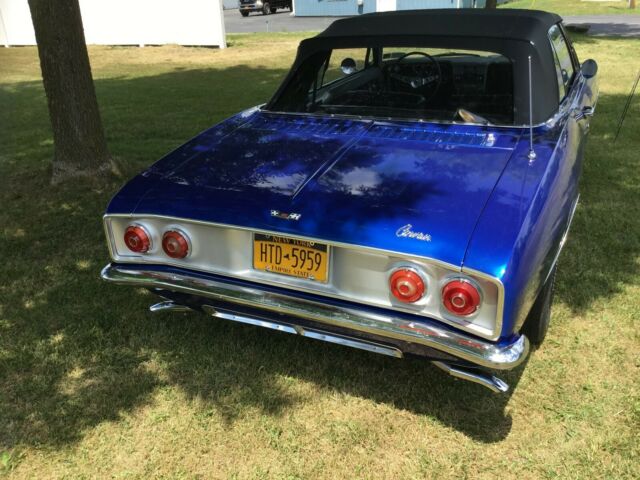 Chevrolet Corvair 1966 image number 10