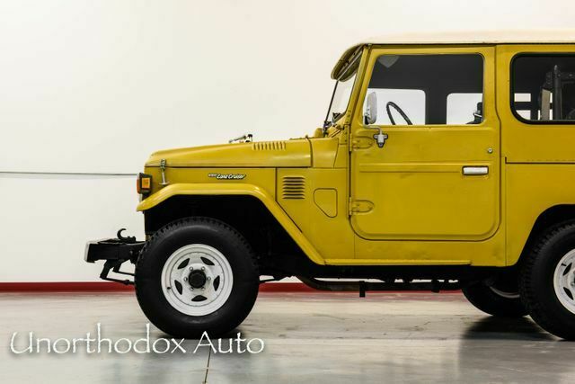 Toyota FJ Cruiser 1978 image number 4