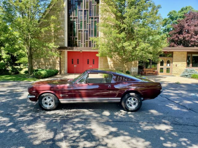 Ford Mustang 1966 image number 2