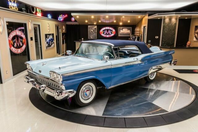 Ford Galaxie 1959 image number 29