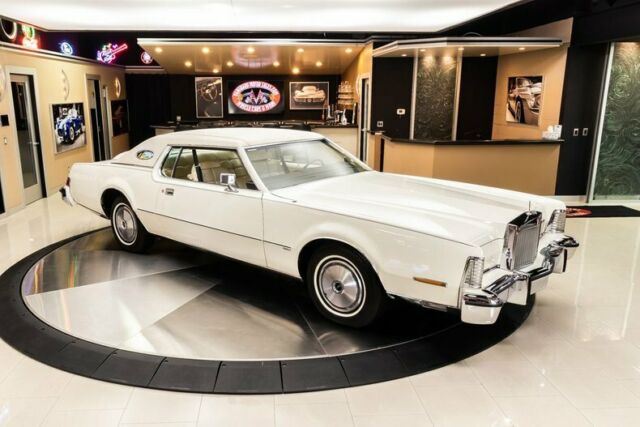 Lincoln Continental 1974 image number 29