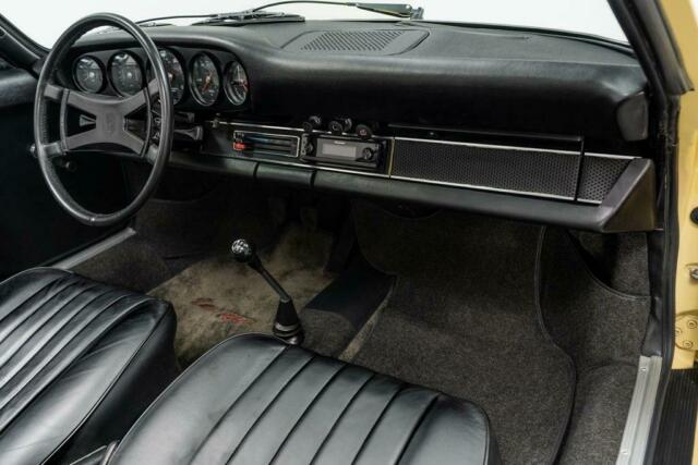 Porsche 911 T Targa 1969 image number 36