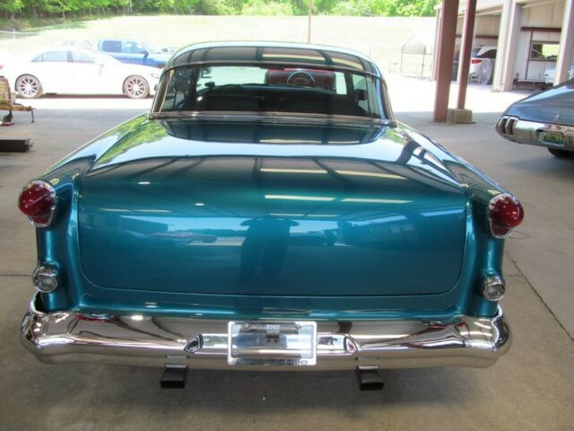 Oldsmobile Ninety-Eight 1954 image number 30