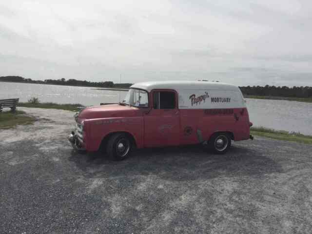 Dodge Town Panel 1955 image number 1