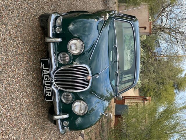 Jaguar S-Type 1965 image number 24