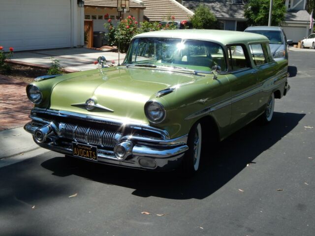 Pontiac Safari 1957 image number 1