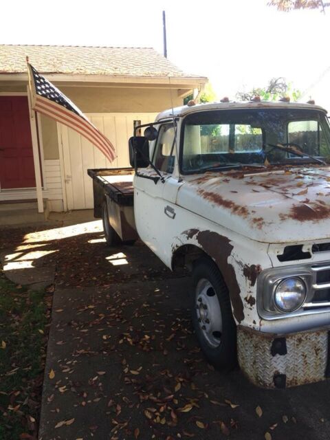 Ford F-100 1965 image number 1