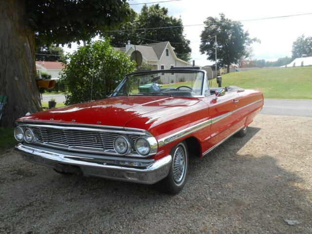 Ford Galaxie 1964 image number 2