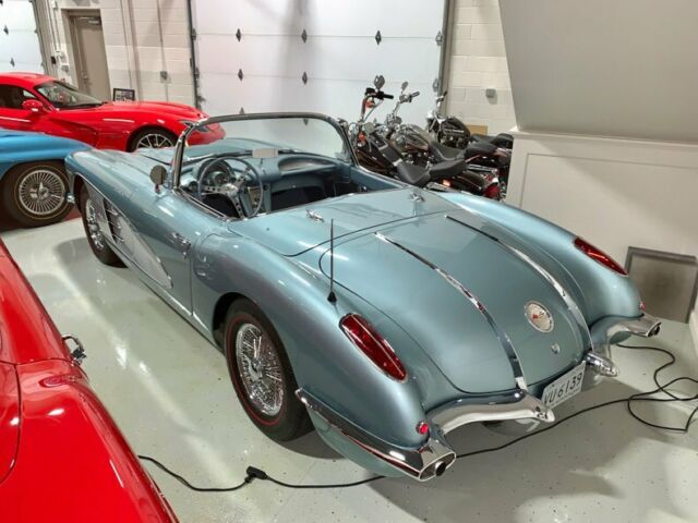 Chevrolet Corvette 1958 image number 3