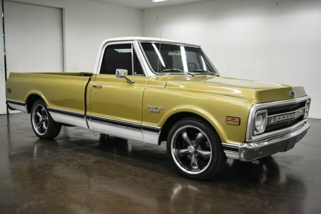 Chevrolet C-10 1970 image number 0