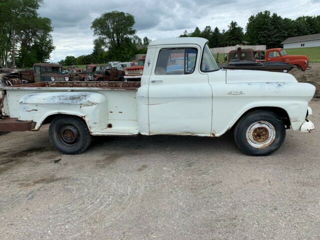 GMC 100 1959 image number 21