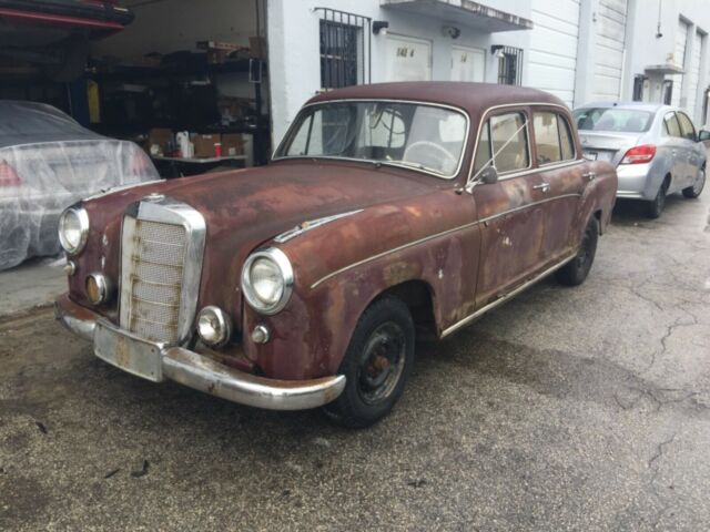 Mercedes-Benz 200-Series 1956 image number 1