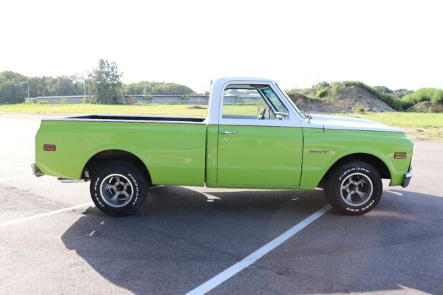 Chevrolet C-10 1970 image number 28