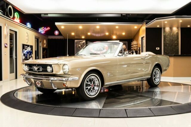 Ford Mustang 1965 image number 0