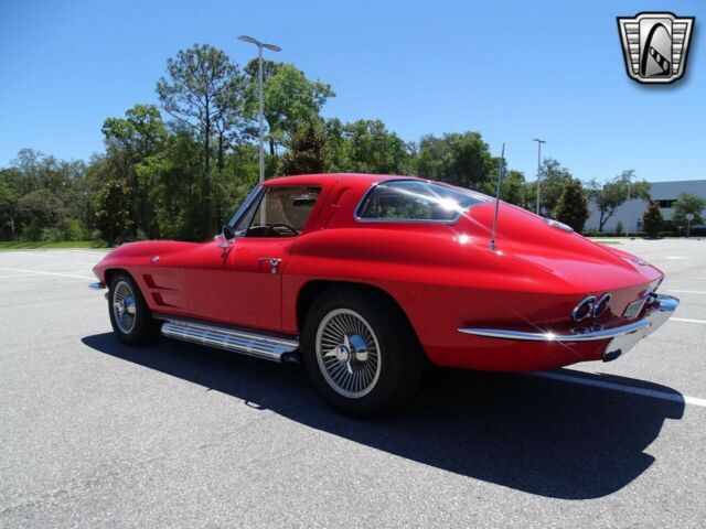 Chevrolet Corvette 1963 image number 33