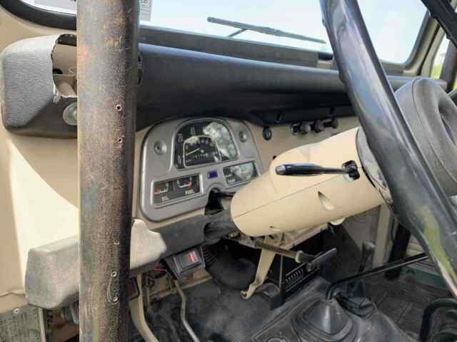 Toyota Land Cruiser 40 1977 image number 39