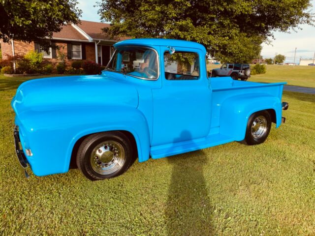 Ford F-100 1956 image number 0