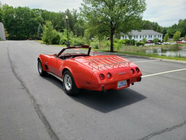 Chevrolet Corvette 1975 image number 7