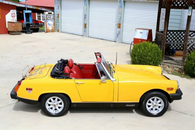 MG Midget 1978 image number 44