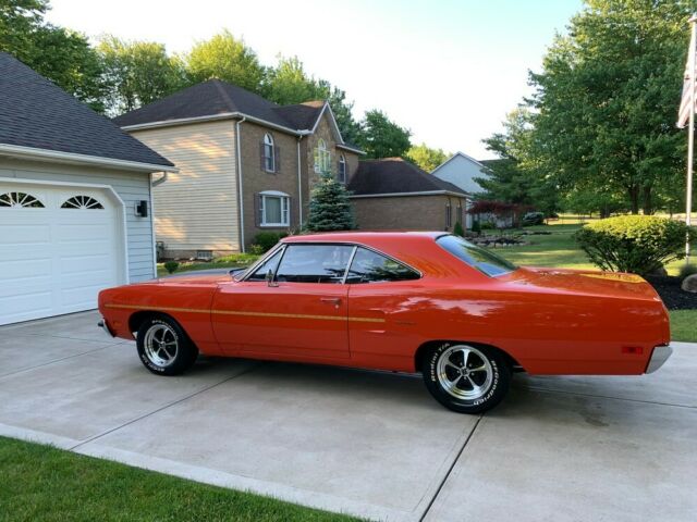 Plymouth Road Runner 1970 image number 14