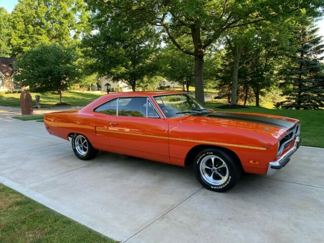 Plymouth Road Runner 1970 image number 16