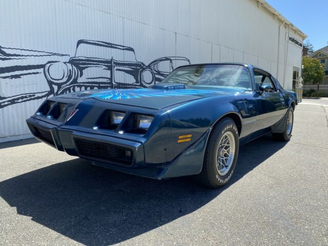 Pontiac Firebird 1979 image number 0