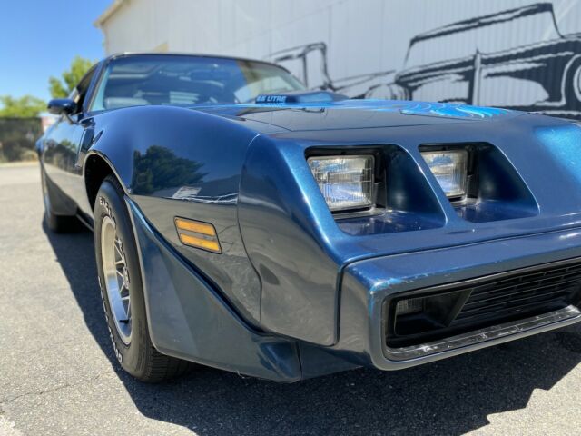 Pontiac Firebird 1979 image number 16